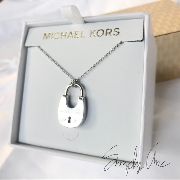 LAST 1 ⭐️ New MK silver tone Padlock Pendant - Picture 4 of 6